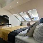 Stylish Apartments, 3 Min To U1 Reumannplatz, 2 Stations To Hauptbahnhof