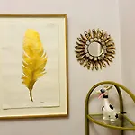 Feel At Home - Self Check In