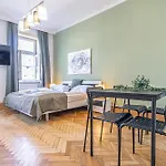Lovely Rooms Shared Apt At Prime Vienna Location For Longstays