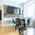 Chic 1Br And 1Lr Apt In Central Vienna
