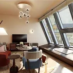 Rosewood Vienna