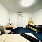 7Br Apartment For Big Groups, With Great Location