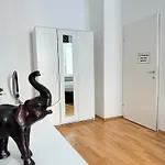 Apartment Fuer 4 Beim Westbahnhof