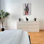 Apartment Fuer 4 Beim Westbahnhof