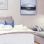 Apartment Deluxe