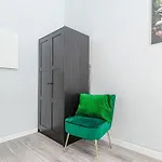 Budget-Friendly 2Br & 1Lr, Central Vienna Delight