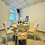 Amazing 2Br Apartment Near Praterstern