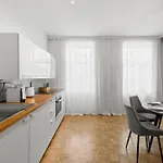 Cozy Living Highclass Apartments - Parkplatz Inklusive