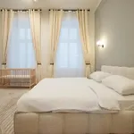 Stylish & Modern 90M2 Flat In Prime Location