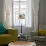 3 Elegant Apartments - Ideal For Long Stays