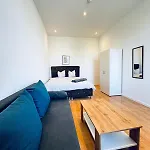 Spacious 3Br Shared Apartment Near Kaufpark Alterlaa