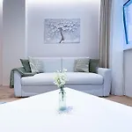 Apartment Magnificence