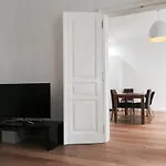 Square7 Apartments