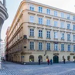 Elegant Vienna