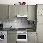 88M² Grosses Apartment Im 1. Stock
