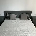 Vienna Hauptbanhof And Belvedere Two Bedroom Apartment
