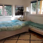 Bungalow At Lake Alte Donau