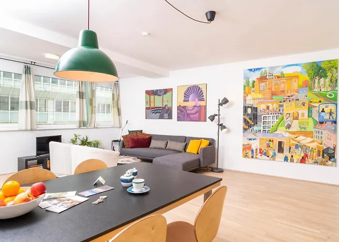 Art Apartment Karlsplatz By Ichbucheat