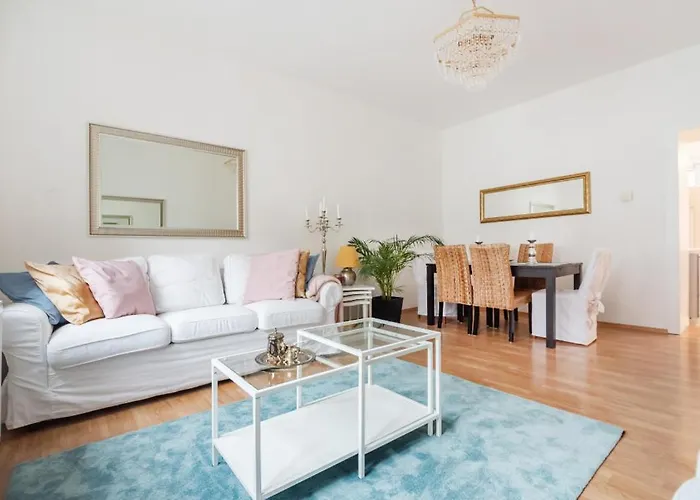 Three Bedroom, Ideal For Big Groups, 14