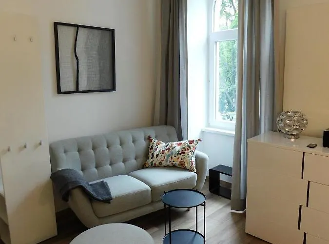 Max, Ruhige Sonnige Wohnung In Praternaehe