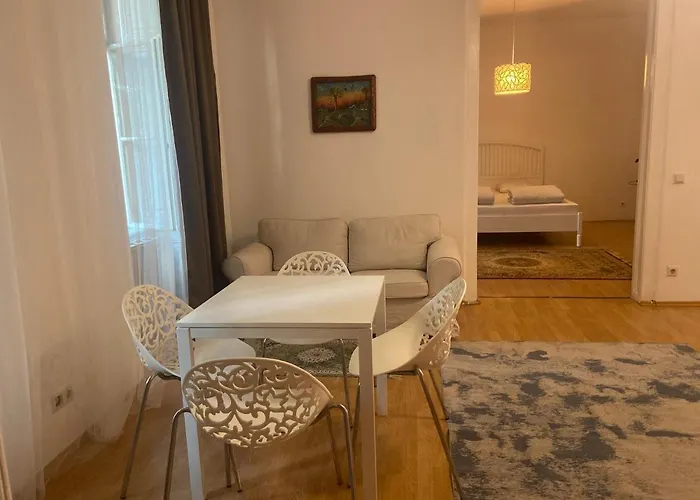 Altbau Apartment