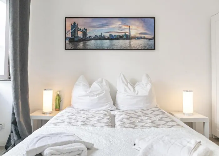 Pleasant 1Br Aprt. Near The Danube & Millenium T.