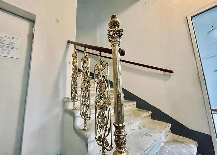 Gold Room