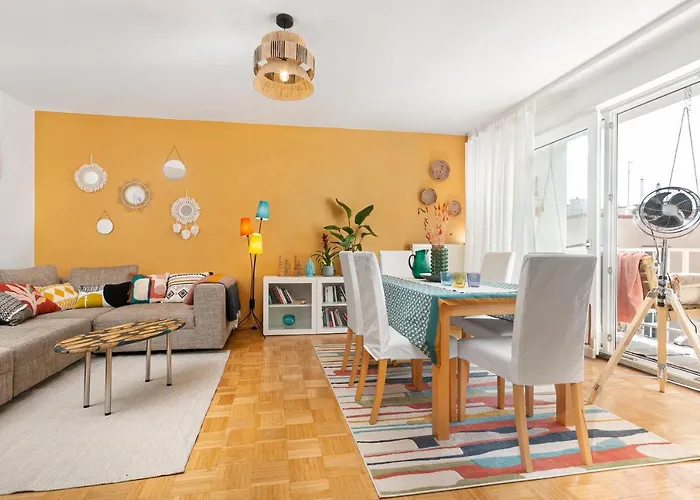 City - Balkon - Workspace - Waschmaschine - U2 & U4