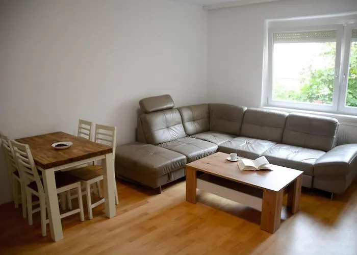 Apartment With Garden View In 1170 Vienna
