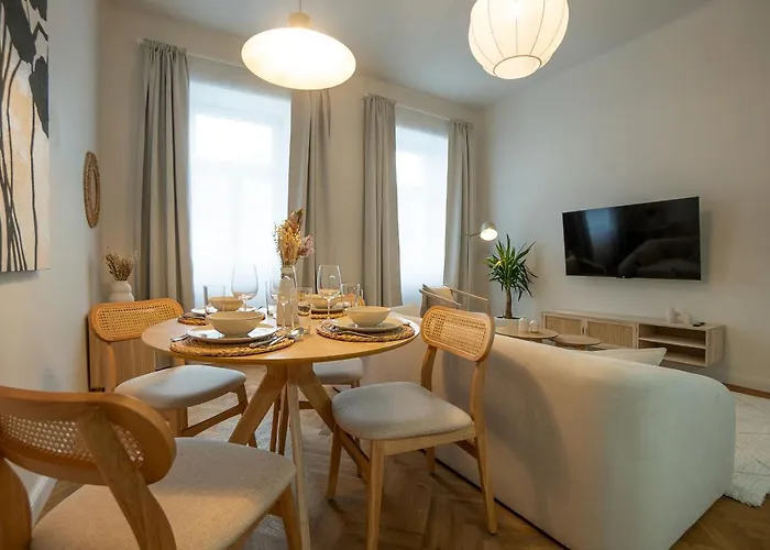 Brand-New 2-Room Apartment In A Top Location