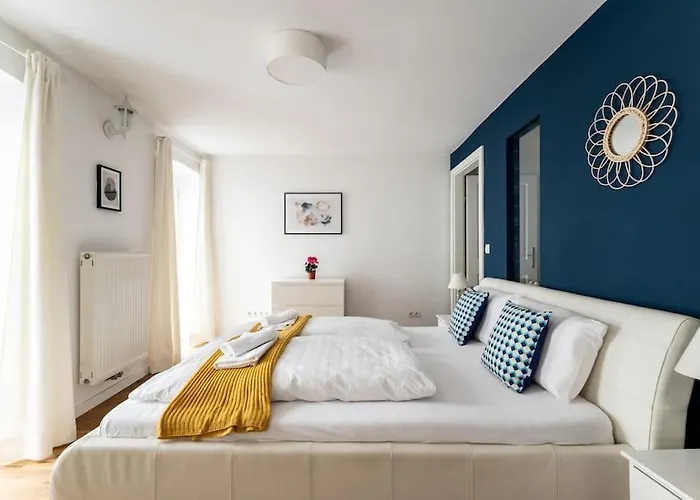 Cozy 1Br Duplex Near Center By Hm