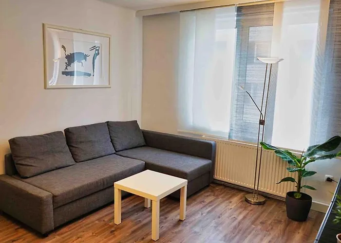 Beautiful 2 Bedroom Apartment
