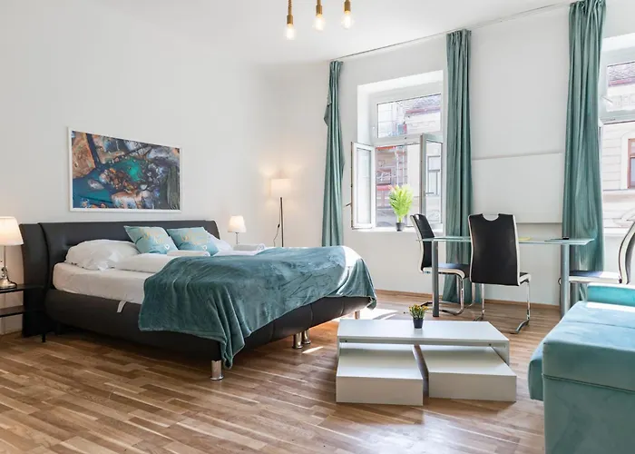 Easystay 2Br Apt. Connect With The Whole City