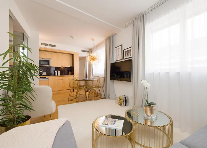 Rafael Kaiser - Premium Apartments City Centre - Contactless 24H Check-In