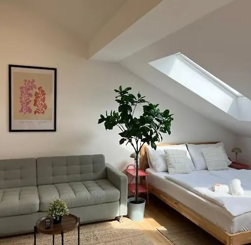 Dreamy & Cozy Apartment With Air Condition