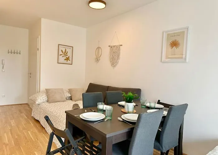 Modern Danube Apartment With Balcony