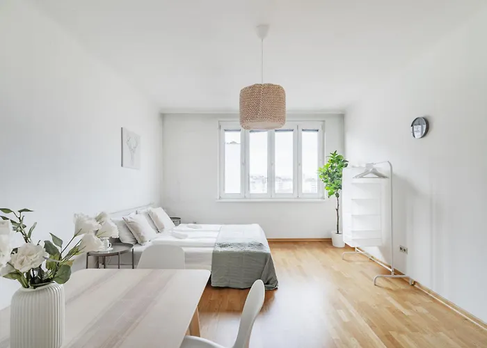 Gemuetliche 2-Zimmer Wohnung Im Herzen Wiens