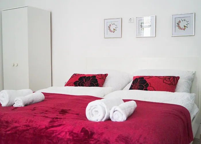2 Spacious Apts For 6P, Only 7Min To Stadthalle