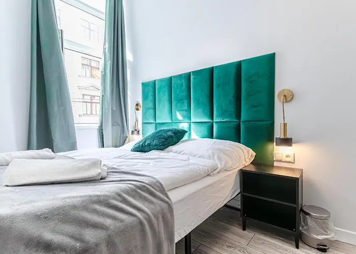 Budget-Friendly 2Br & 1Lr, Central Vienna Delight