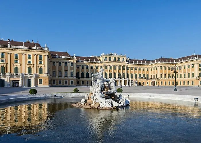 Schloss Schoenbrunn Grand Suite