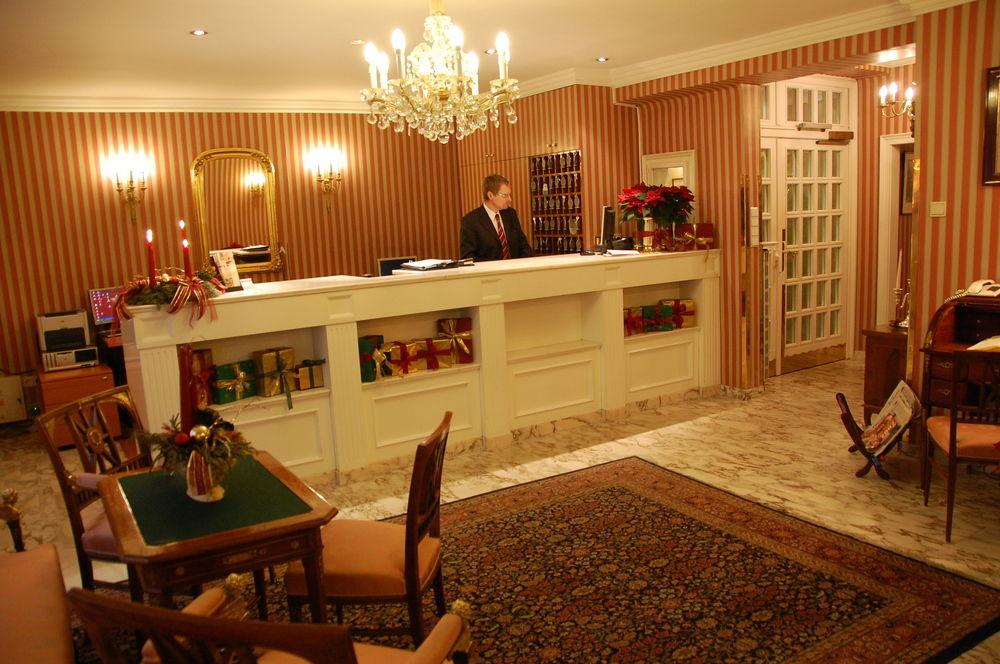 Hotel Henri Siebterbezirk 4*