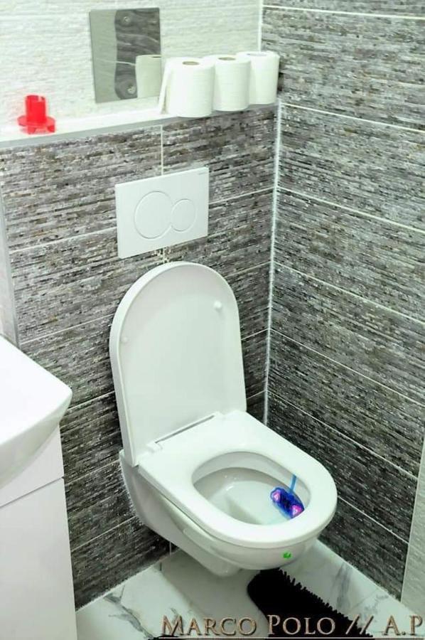 Apartment Markopolo