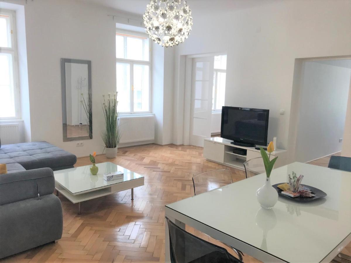 Vienna-apartment-one Schmidgasse Vienna