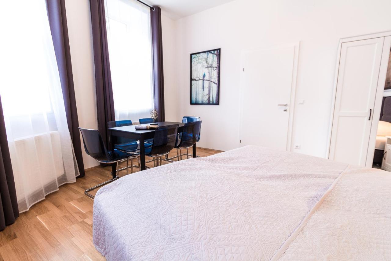 Familienplatz I Contactless Check-in Apartment