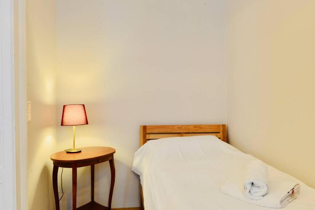 Beautiful Viennese Flat In The Centre Apartment