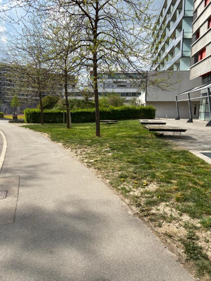 Bright With A Free Parking Garage @ Wienerberg Vienna