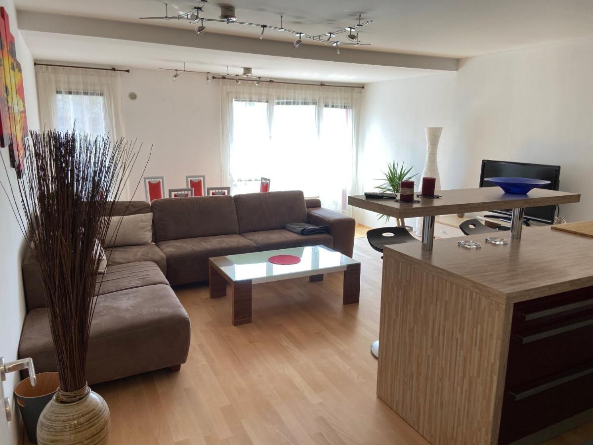 Apartment Bright With A Free Parking Garage @ Wienerberg Vienna