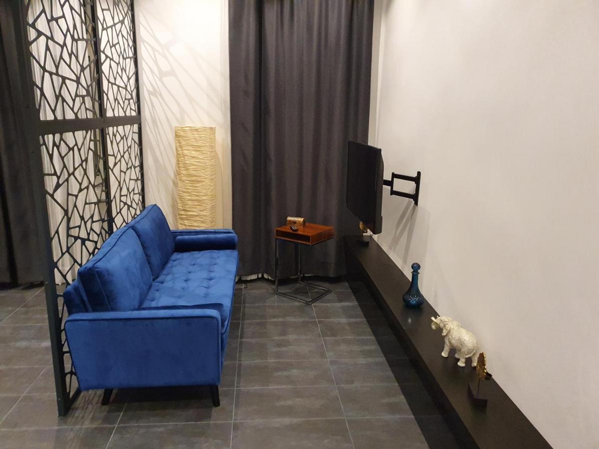 Design-apartment Mit Klimaanlage & Top-anbindung An Der U1 Appartamento *