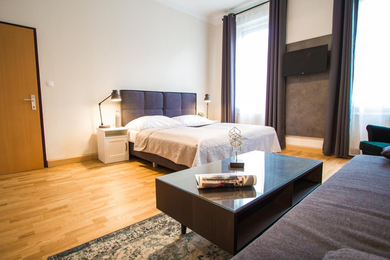 Enenkelstrasse Apartment Vienna