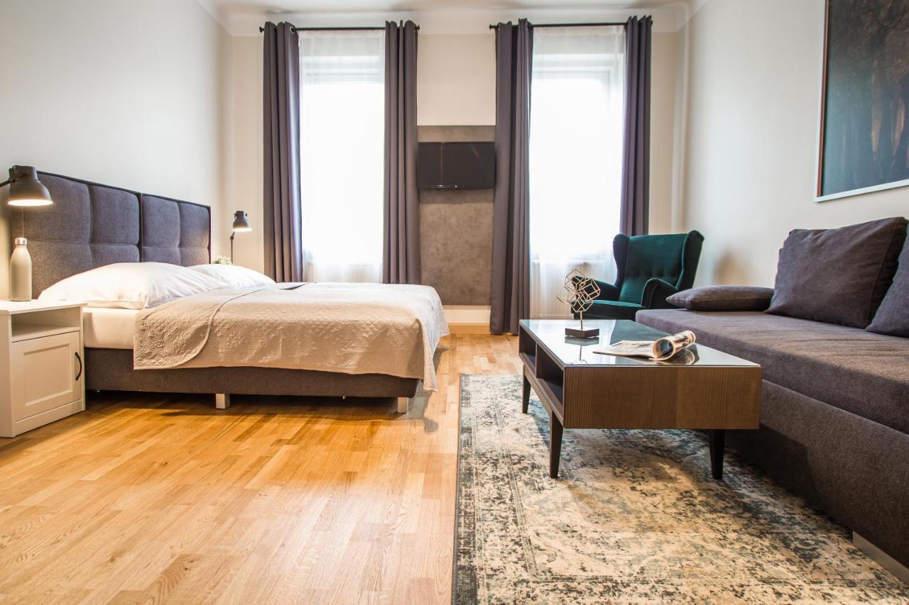 Enenkelstrasse Apartment